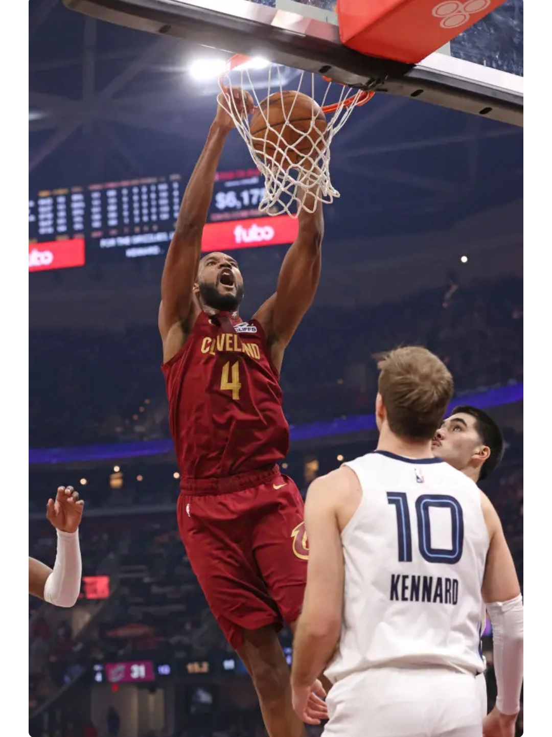 英国威廉希尔-公牛主场击败灰熊，全队欢呼