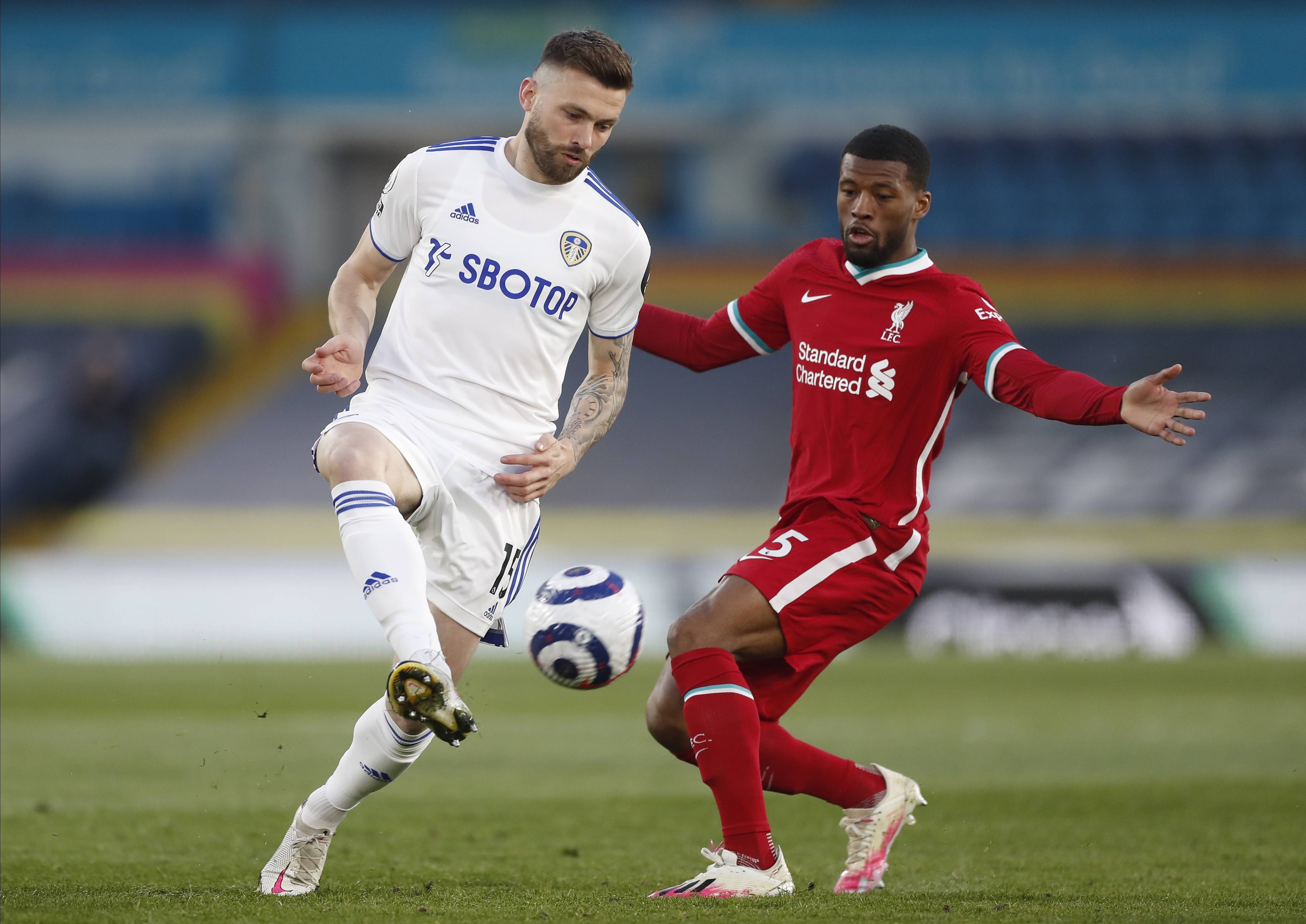 埃弗顿客场惊险战平水晶宫，难以分胜负