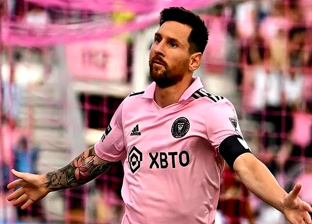 梅西寻找机会：在塞维利亚击败对手