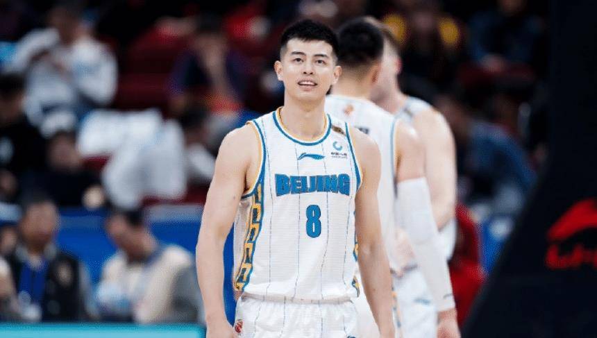 威廉希尔官网-首钢男篮豪取连胜,冲击中流砥柱位置