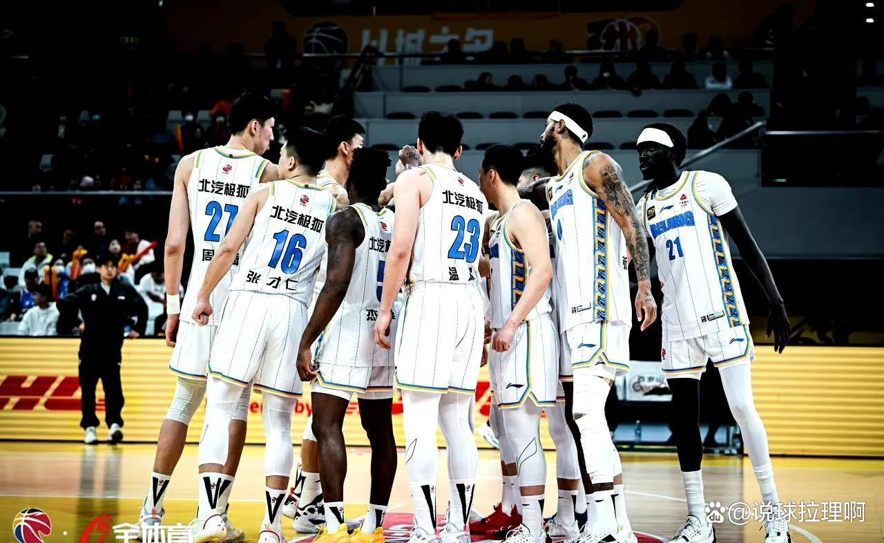 首钢男篮豪取连胜,冲击中流砥柱位置 首钢男篮豪取连胜,冲击中流砥柱位置