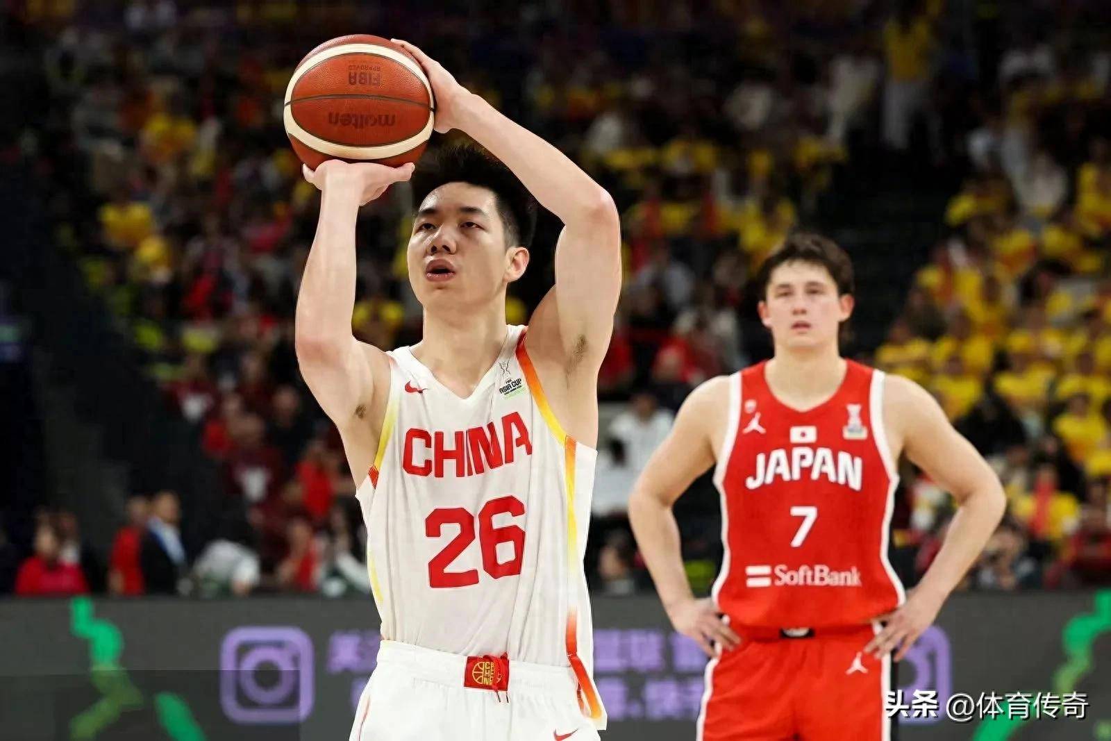 福建男篮在比赛中展现出强大的实力，赢下对手