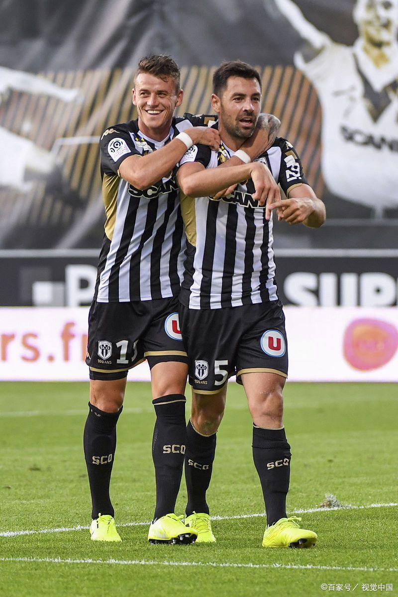 威廉希尔app-圣埃蒂安在客场取胜，结束连败走势