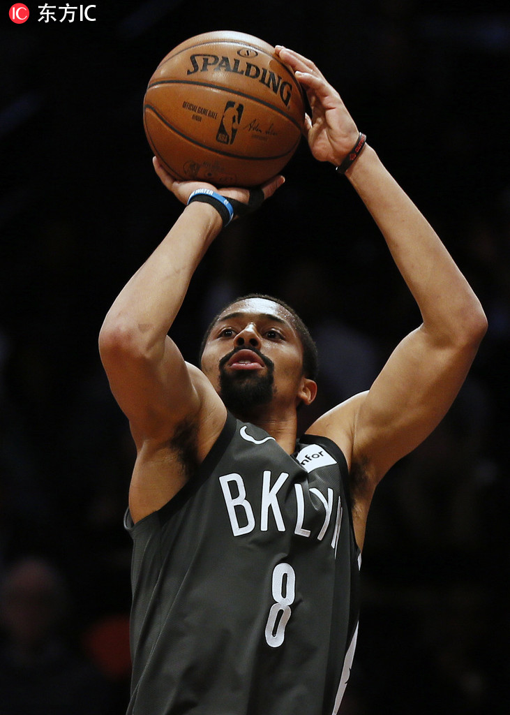 篮网主场失利，斯宾塞-丁维迪全场21分抢眼表现