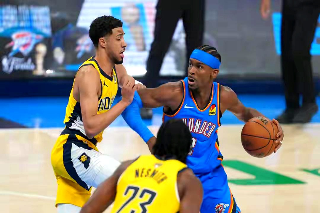 关键时刻球员挺身而出，帮助球队逆转比分