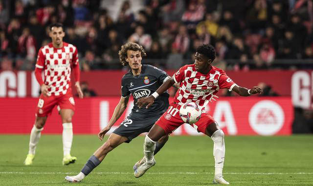 英国威廉希尔-比利亚雷亚尔客场击败对手，终结连败颓势