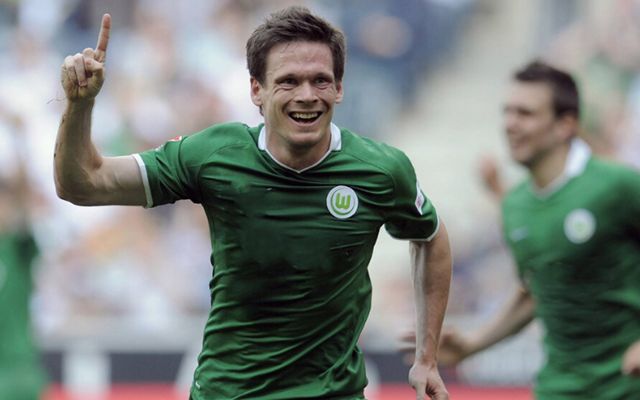 英国威廉希尔-瑞士国脚双响三球，带领沃尔夫斯堡横扫对手