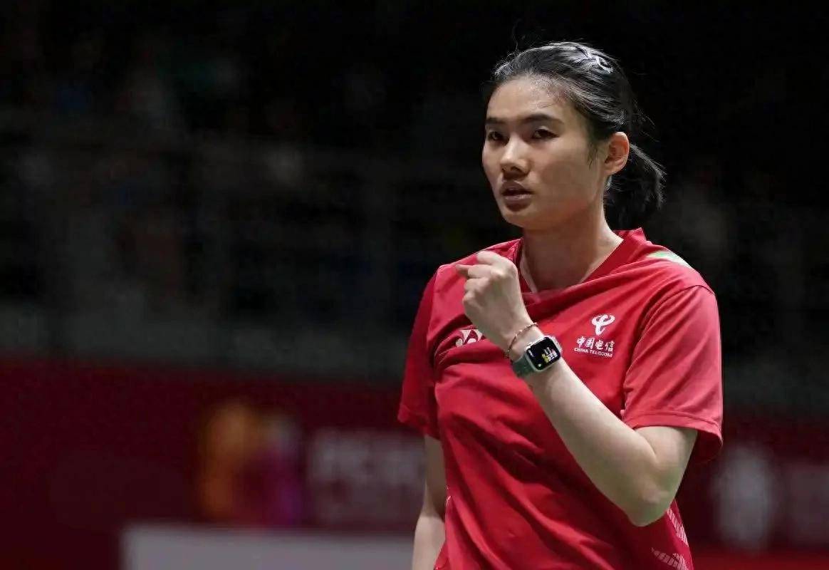 威廉希尔中文站-台湾选手夺冠羽毛球女单四强产生