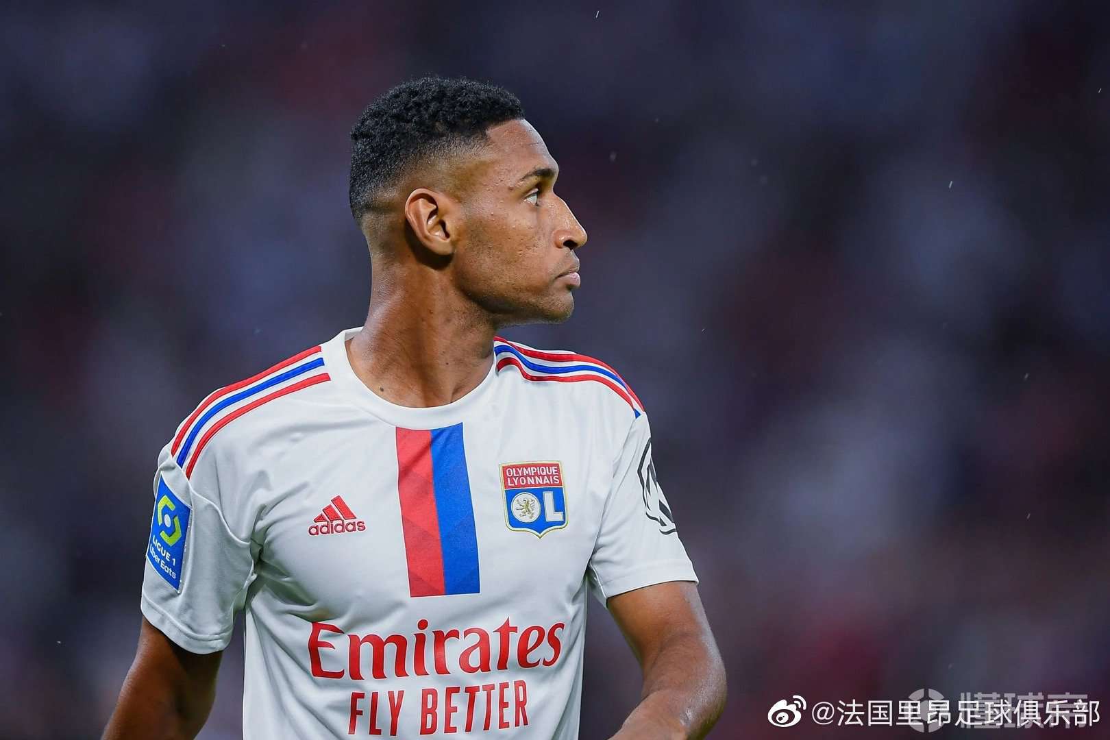 英国威廉希尔-里昂足球俱乐部球员投入社区慈善活动