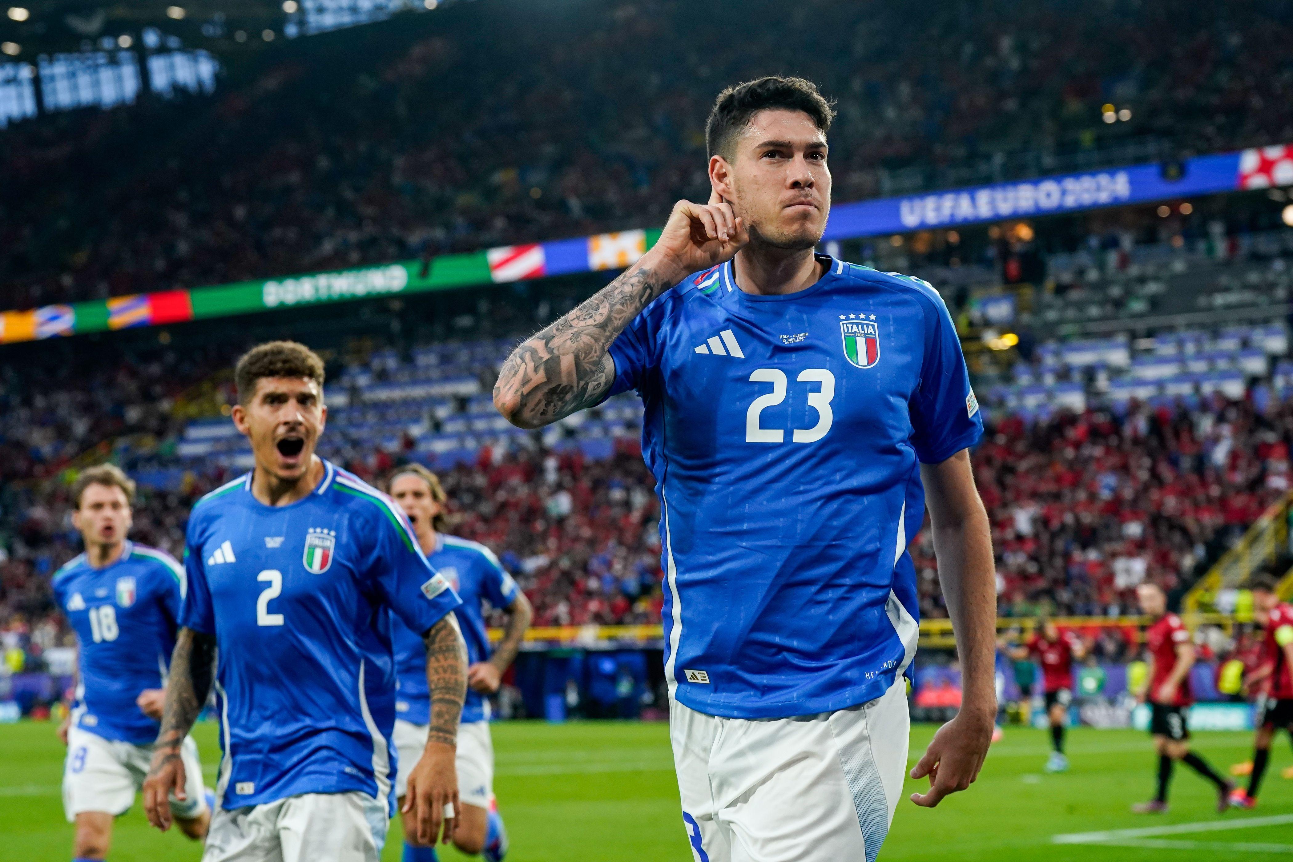 意大利男篮卫冕欧洲杯冠军 意大利男篮卫冕欧洲杯冠军