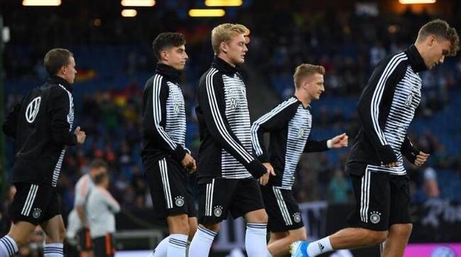 英国威廉希尔-欧预赛强强对话,谁能笑到最后?