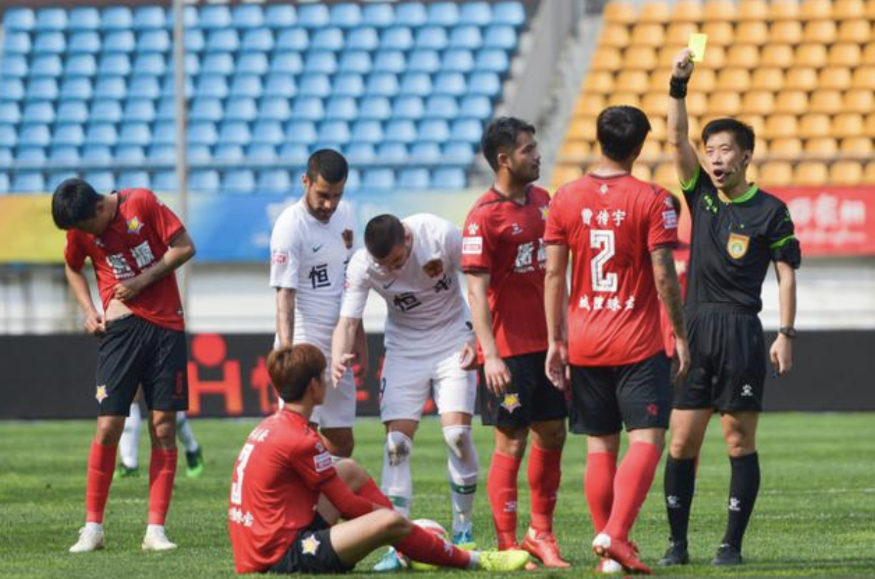 威廉希尔中文站-富德主场战平华南虎，保级形势依旧艰难