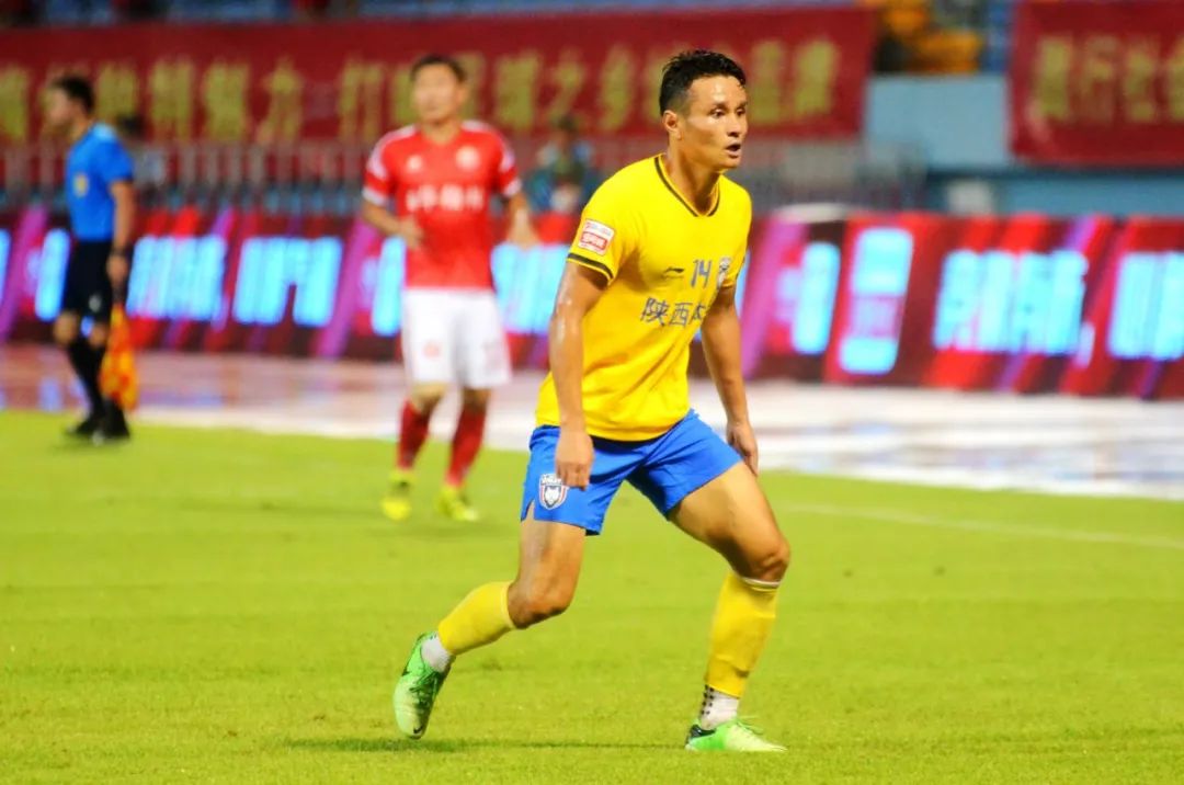 富德主场战平华南虎，保级形势依旧艰难