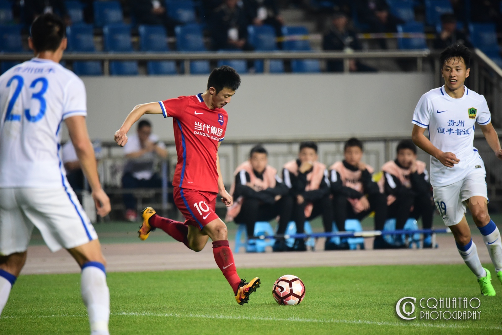 威廉希尔app-重庆当代力帆大力士加盟，联袂斩获胜利