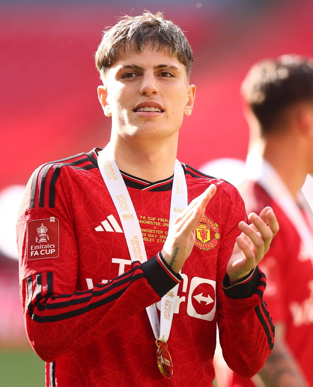 那不勒斯大将威风凛凛，球队士气高昂