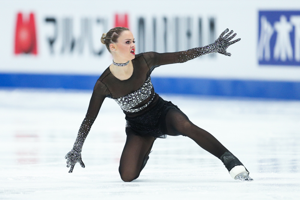 英国威廉希尔-花样滑冰女单激烈争夺