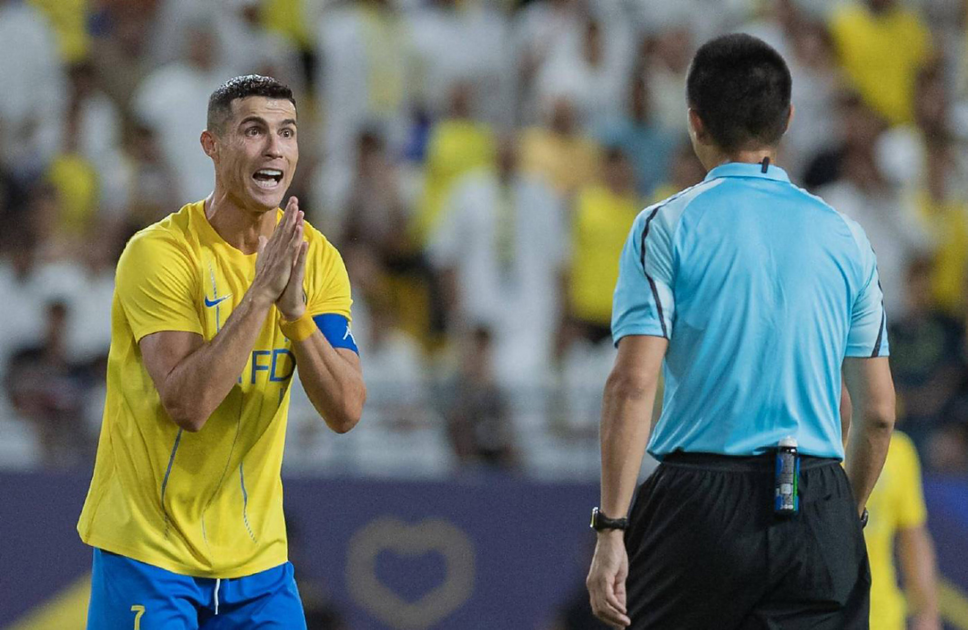 英国威廉希尔-国家队赢得惊险胜利，晋级下一轮