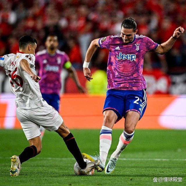 塞维利亚比分领先巴斯克斯，立于中上游