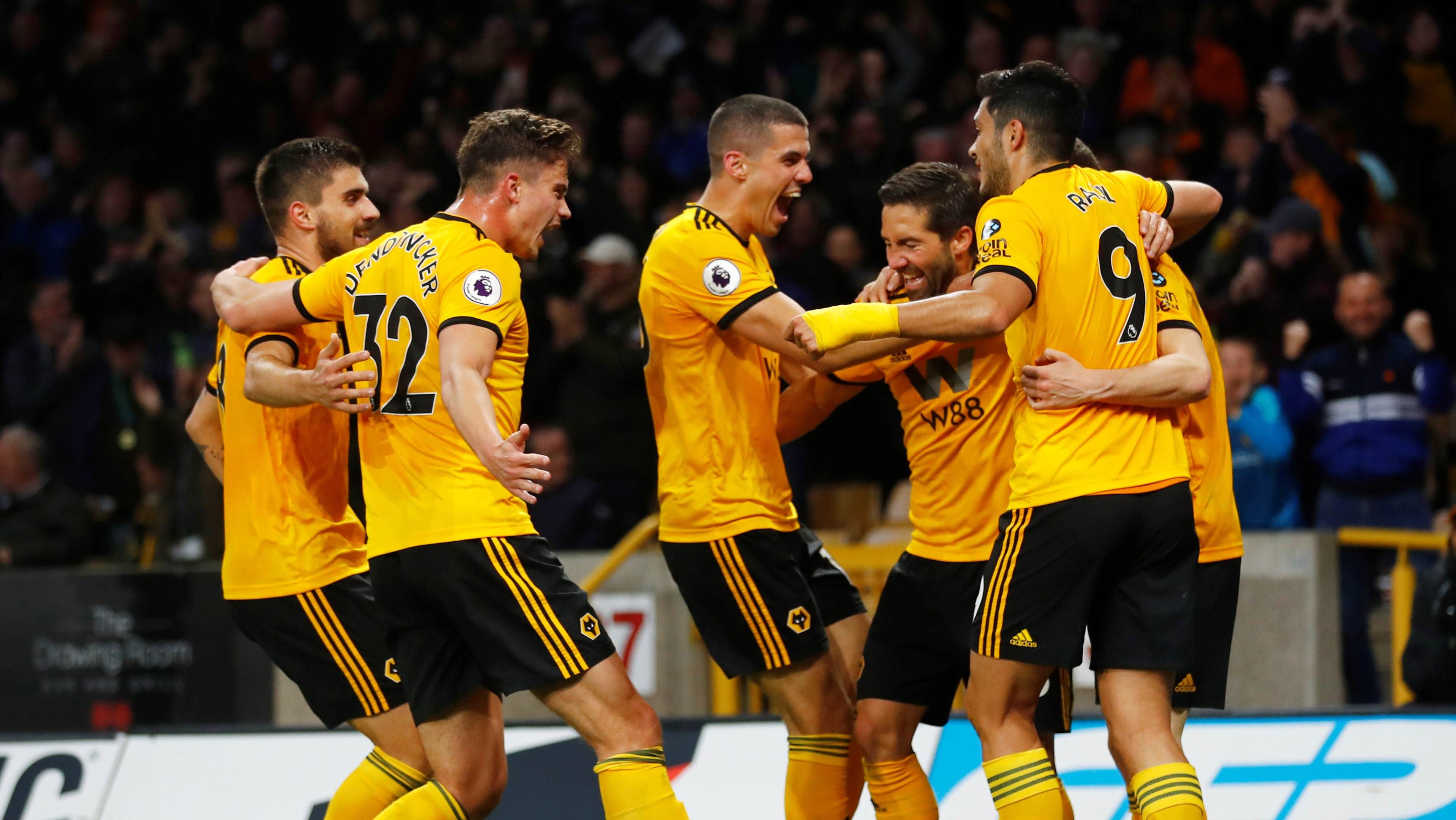 威廉希尔中文站-狼队主场击败强敌，保持不败