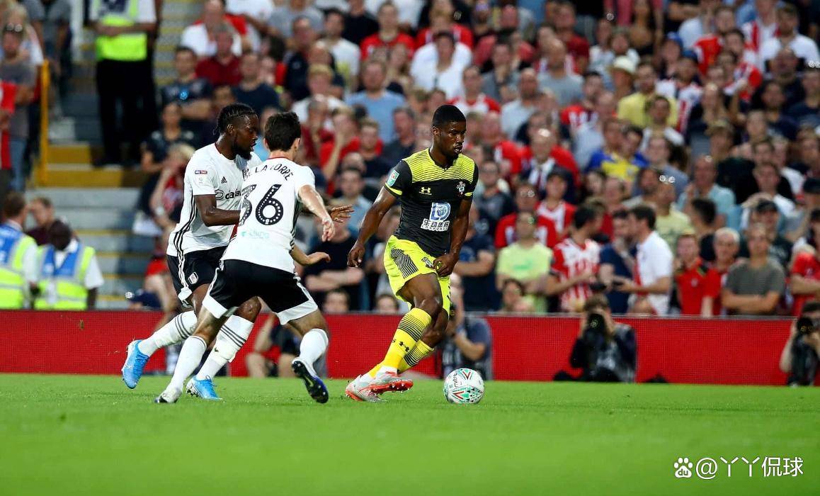 南安普顿在客场遭遇失利，实力被压制