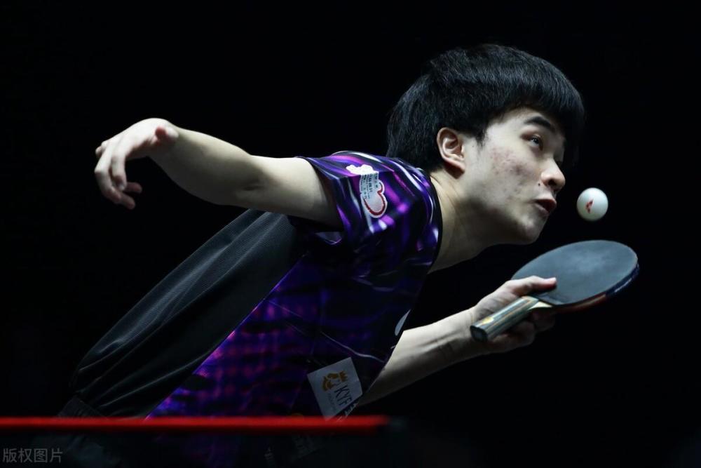 皇家瓦伦西亚一鸣惊人，横扫对手