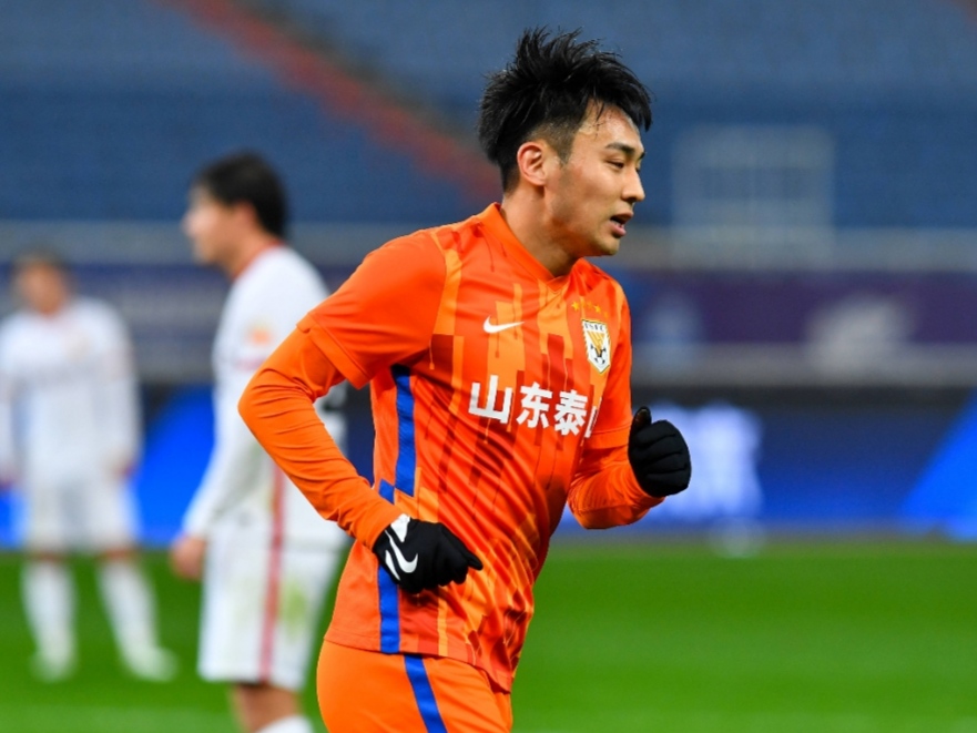 英国威廉希尔-战绩起伏不定，球队备战面临挑战