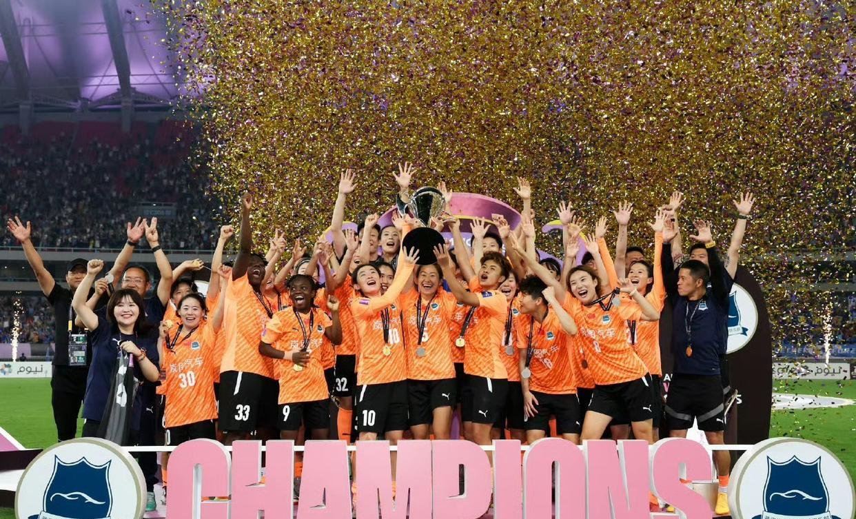 希腊女足创造佳绩，夺得女足世界杯突破