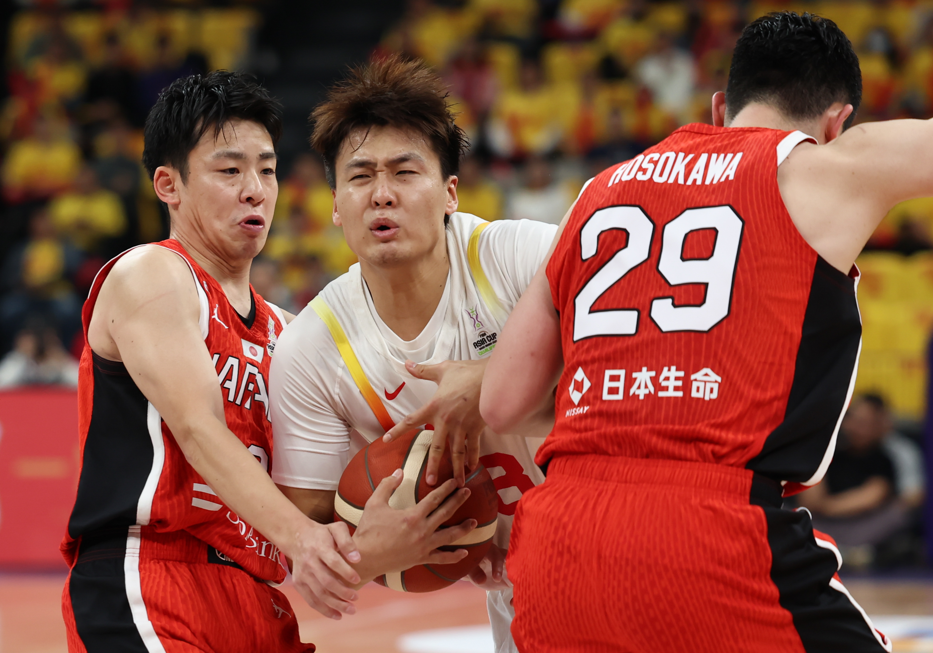 英国威廉希尔-亚洲顶尖球队争夺胜利，全面展开对战