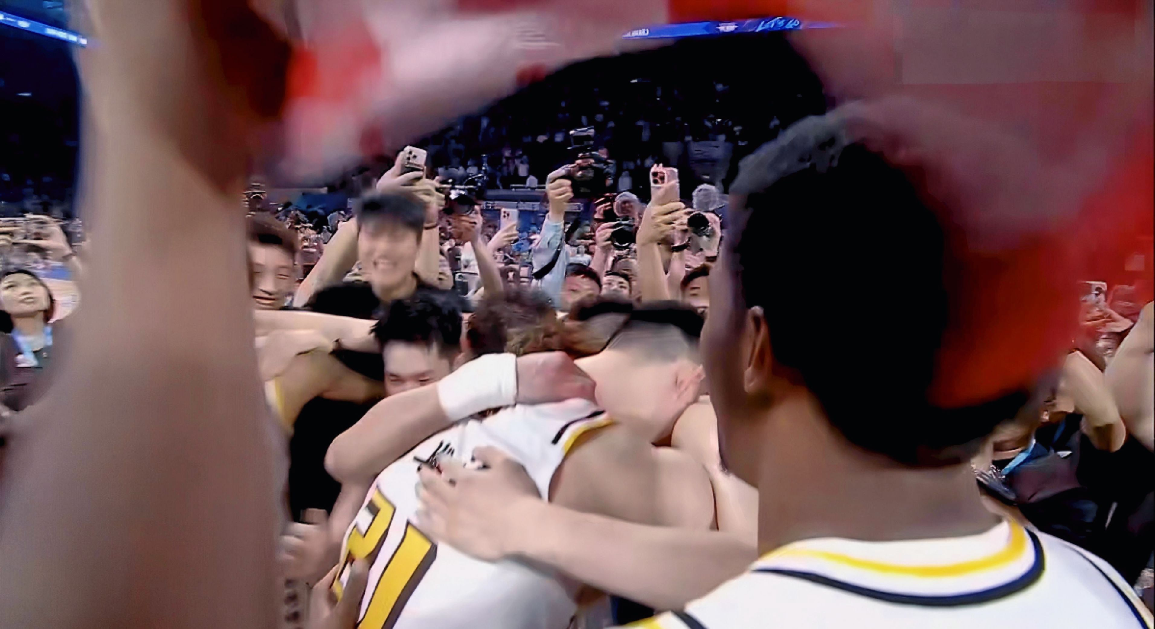 英国威廉希尔-广州男篮豪取胜利主场扬眉吐气