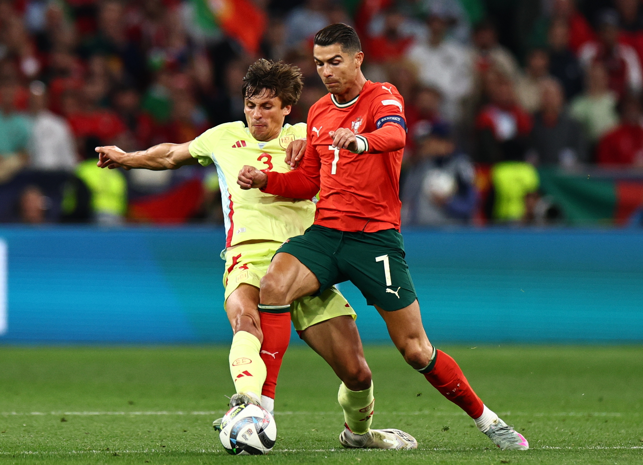 威廉希尔app-法国国家队迎战葡萄牙，双方实力均衡