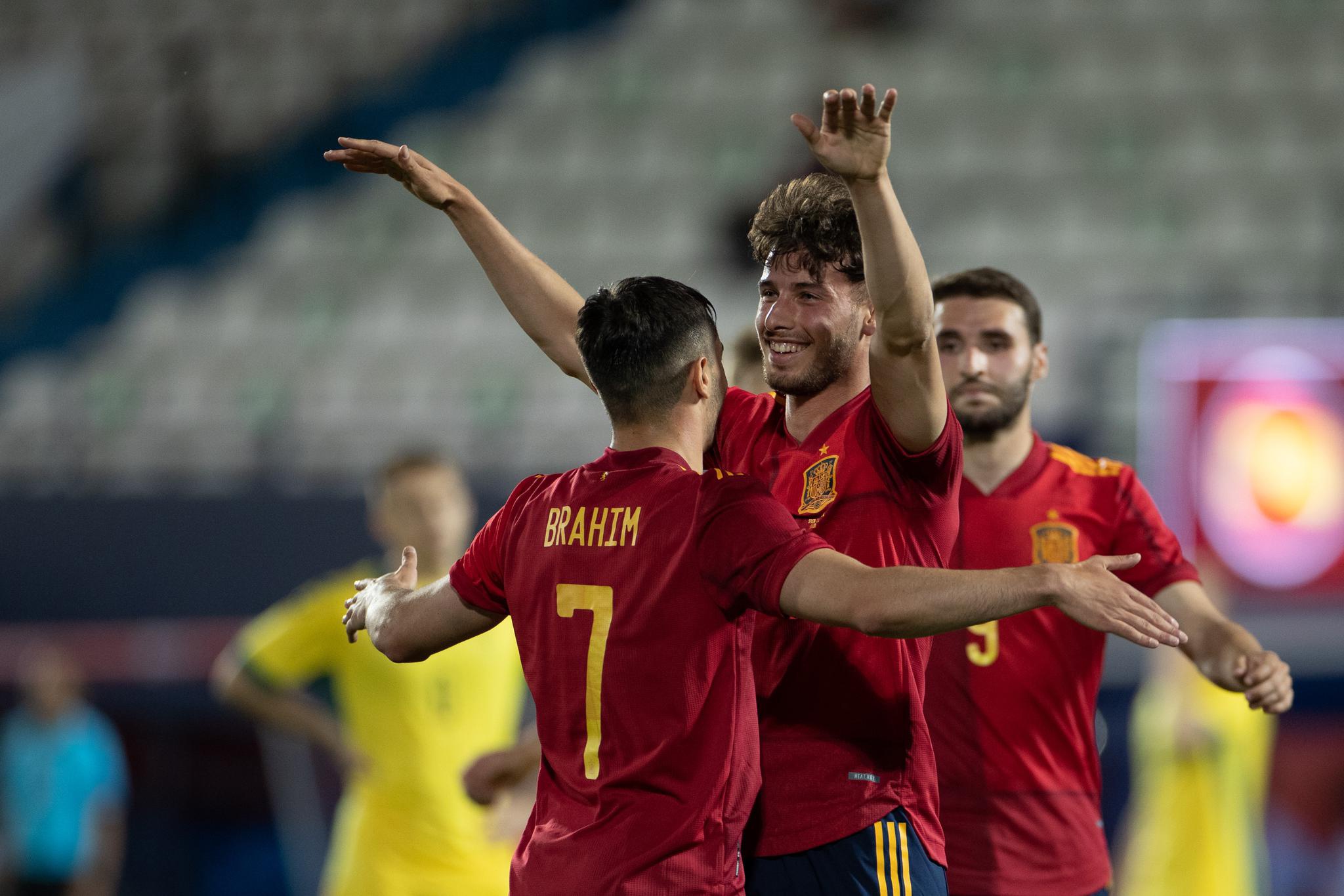 西班牙强队实力无敌,一路向前高歌猛进! 西班牙强队实力无敌,一路向前高歌猛进!