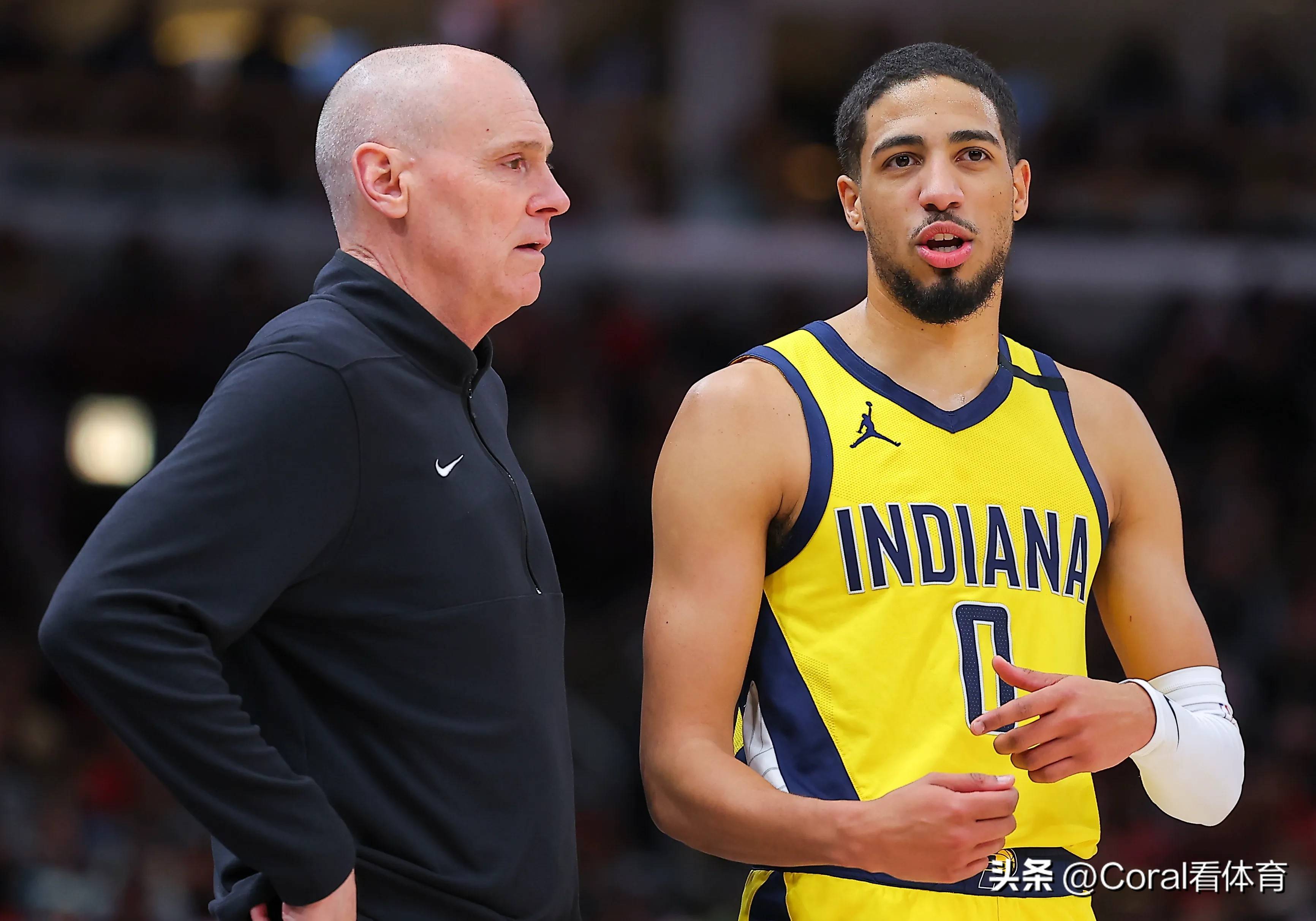 步行者队主帅赞扬球队努力精神