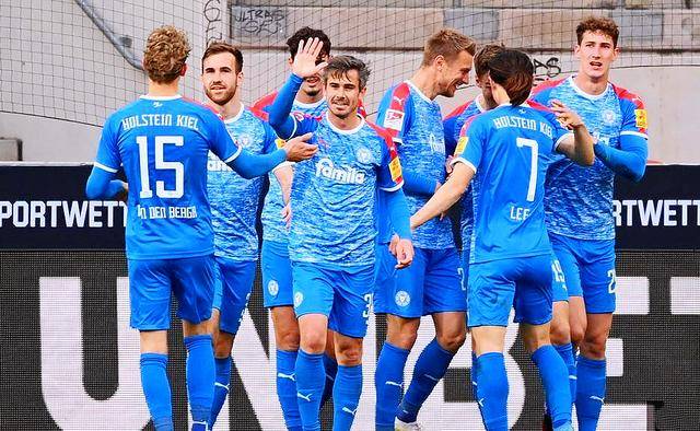 美因茨客场遭遇柏林赫塔反超