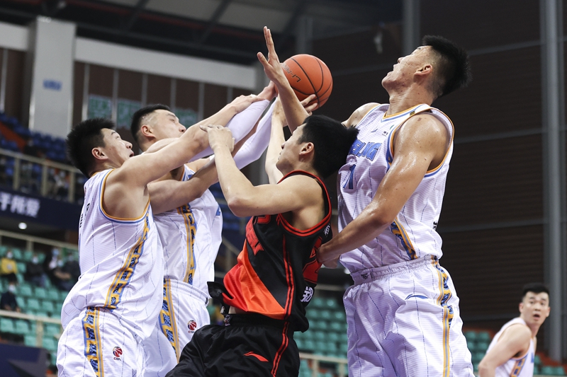 英国威廉希尔-北京队连胜江苏男篮，全取三分