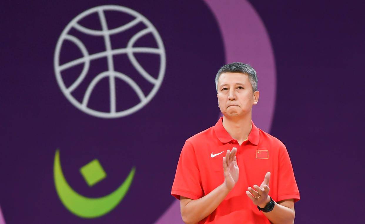 英国威廉希尔-亚洲篮球冠军赛决赛前最后动员，士气高昂