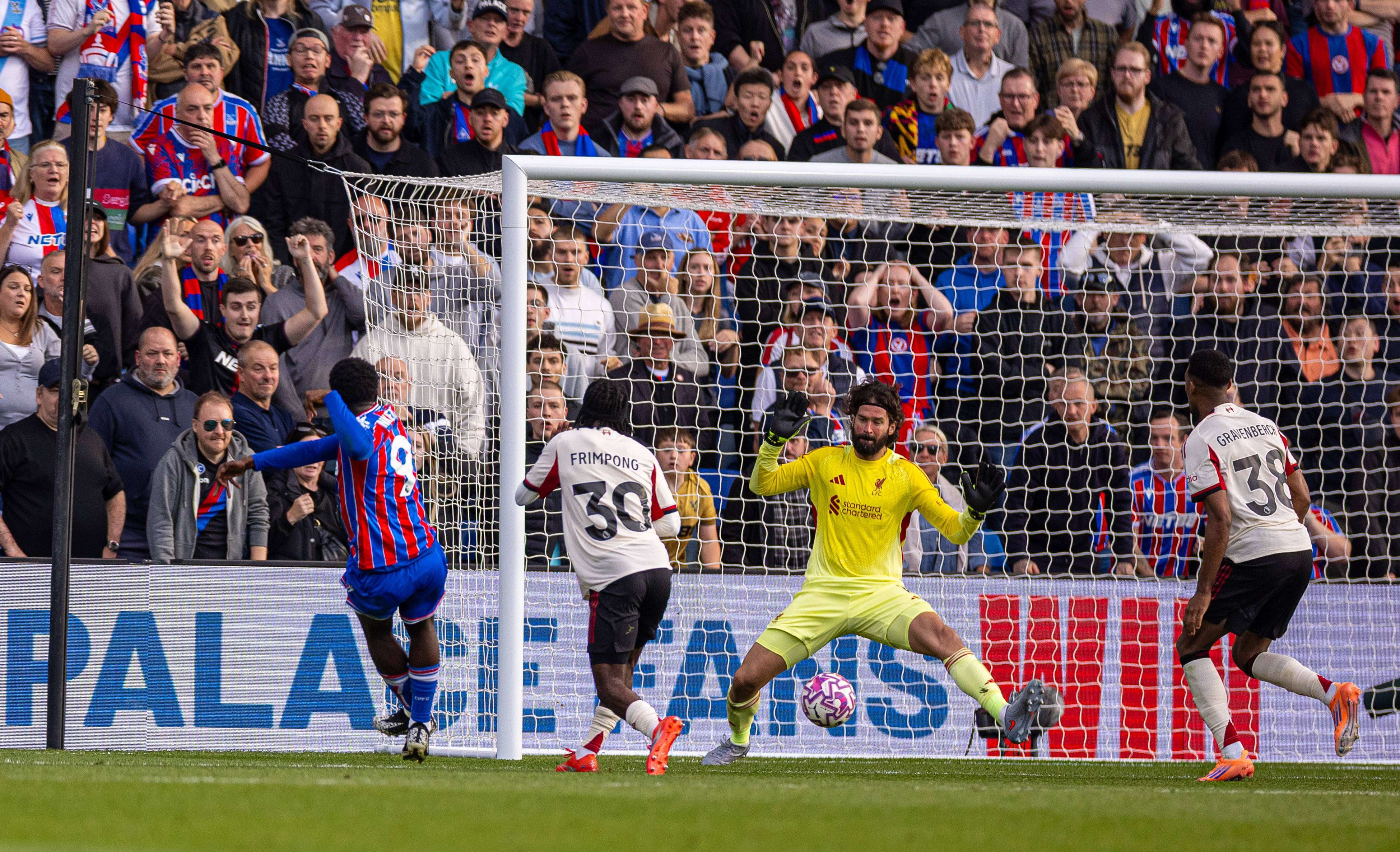 利物浦大胜吞敌，全队表现出色！