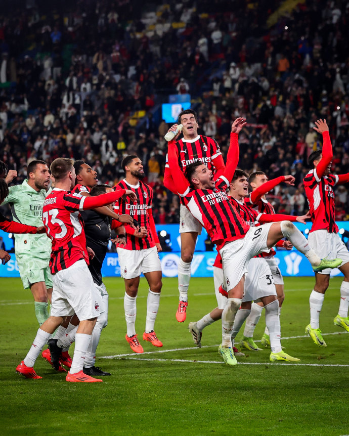 威廉希尔中文站-AC米兰客场大胜，稳固领先位置