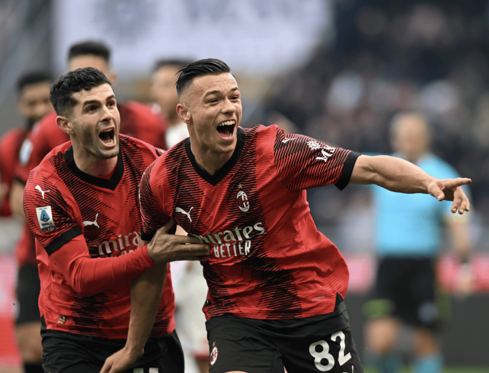 AC米兰客场大胜,稳固领先位置 AC米兰客场大胜,稳固领先位置