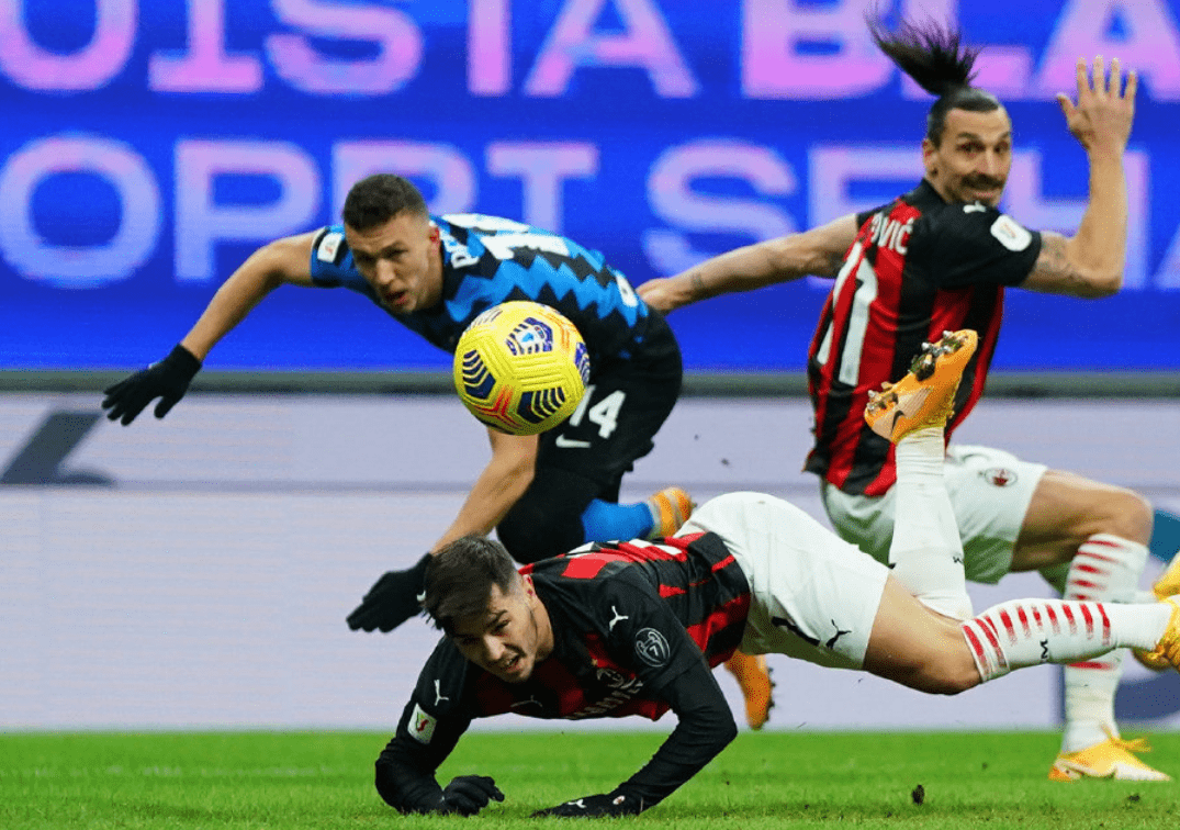 威廉希尔官网-阿赫利桑球员上演绝杀，帮助球队逆转胜利