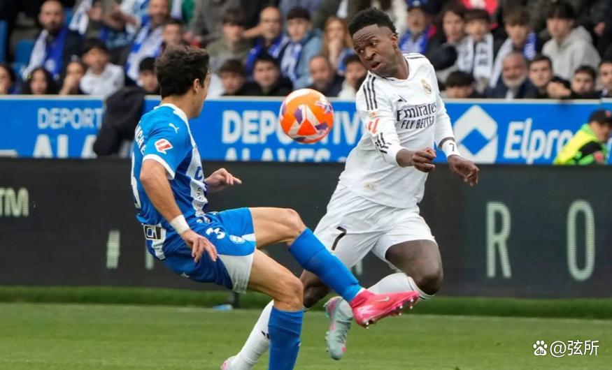 英国威廉希尔-阿拉维斯守门员连续扑救，零封对手