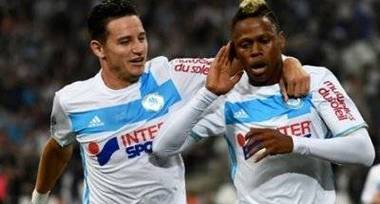 里昂中场发挥关键作用，力挽狂澜保持不败