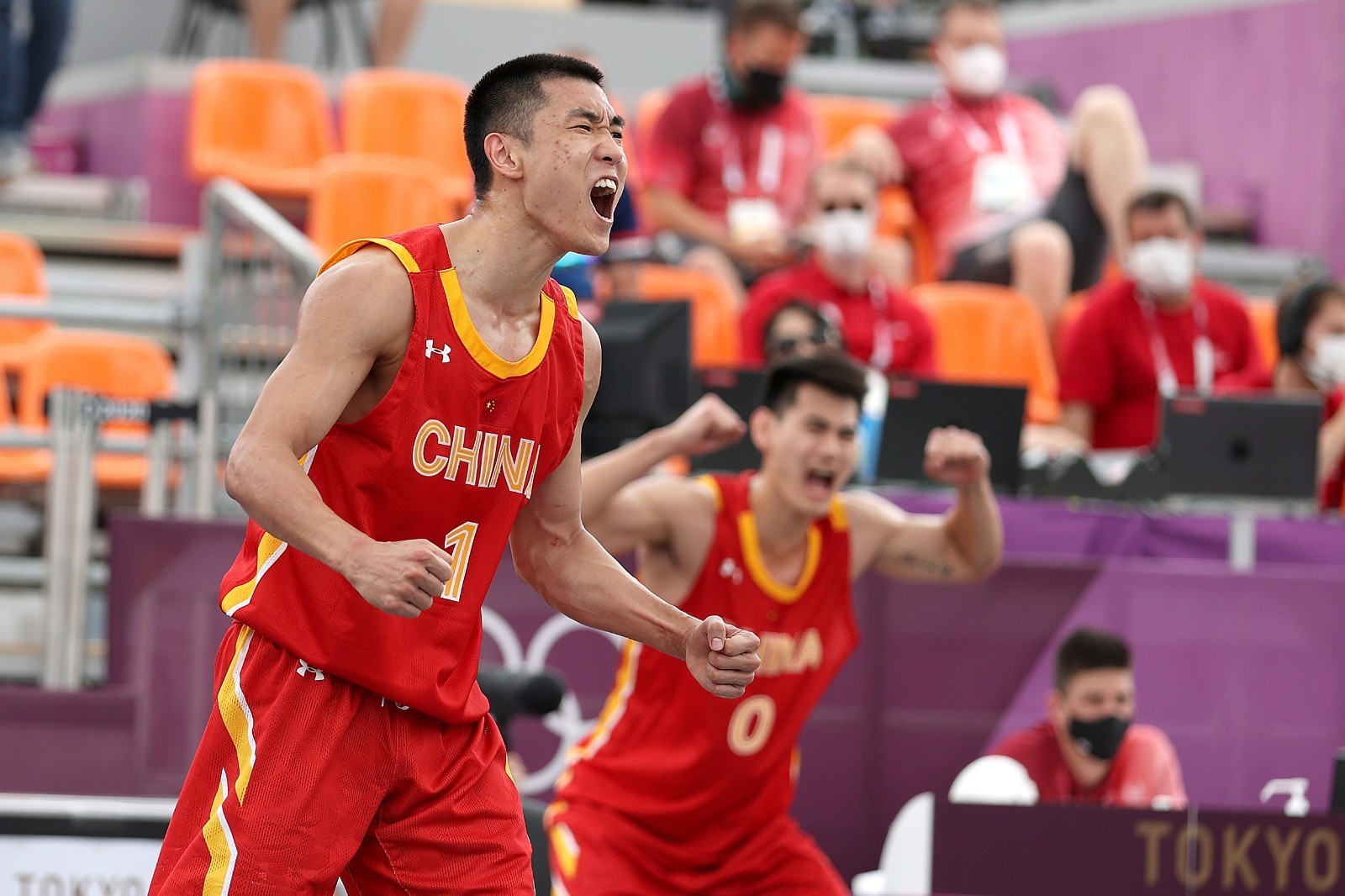 威廉希尔官网-陕西男篮防守火力全开，展现实力