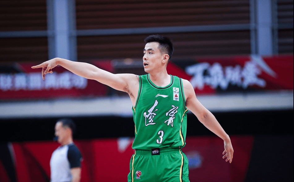 陕西男篮防守火力全开，展现实力