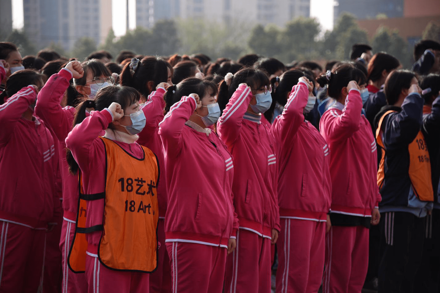 坚定信念！参赛选手决胜时刻敢拼赢下