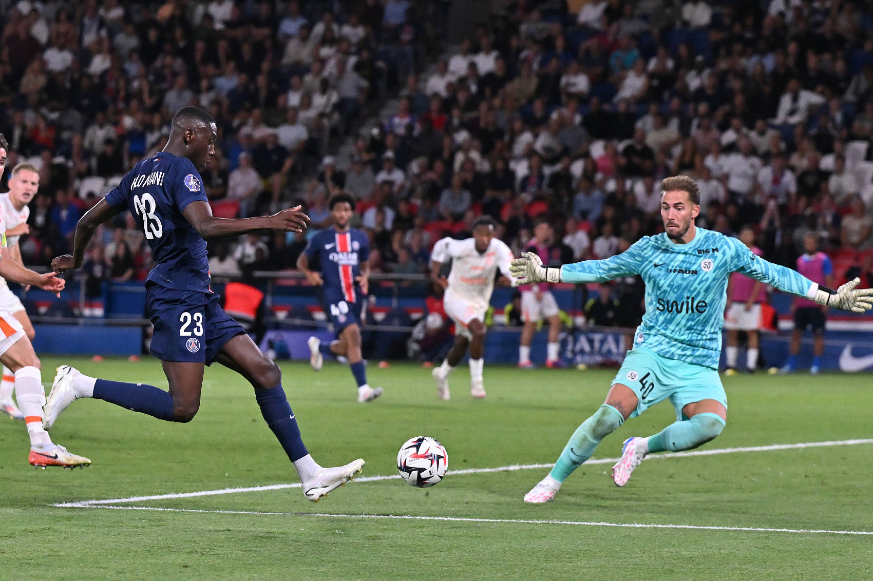 里尔主场大胜,法甲战绩持续看涨 里尔主场大胜,法甲战绩持续看涨