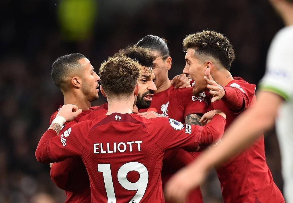 巴塞罗那对阵巴黎，西法豪门强强对话