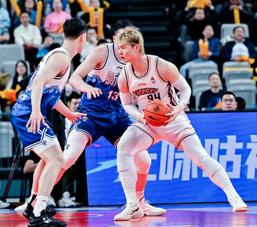 威廉希尔官网-新疆队主场告负，遭遇两连败